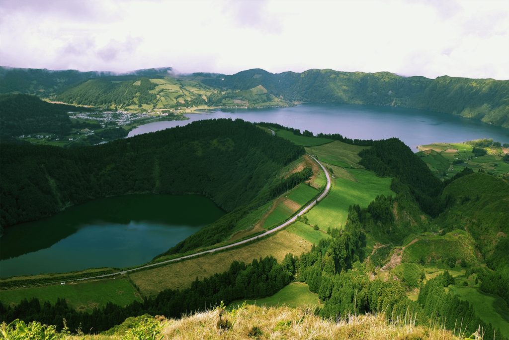 Sete Cidades são miguel lookingaround