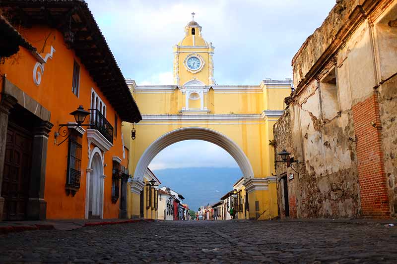 antigualooking around guatemala