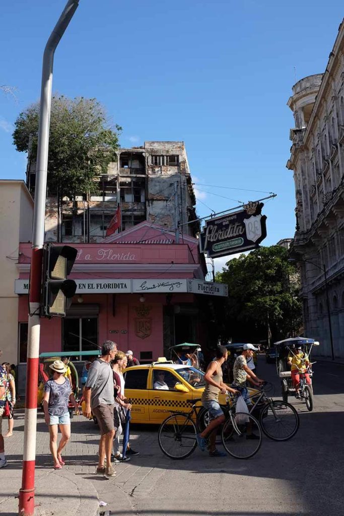 Na Floridita com os adquiris de Ernest Hemingway